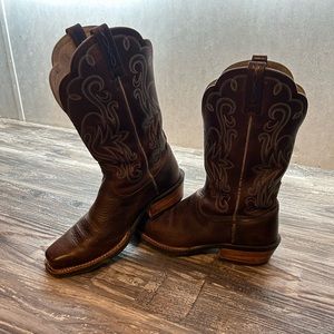 Ariat Legend Women’s Boots